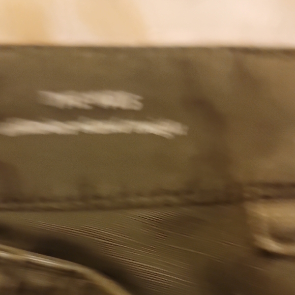 AG Adriano Goldschmied Olive Cropped Pants - Picture 7 of 11